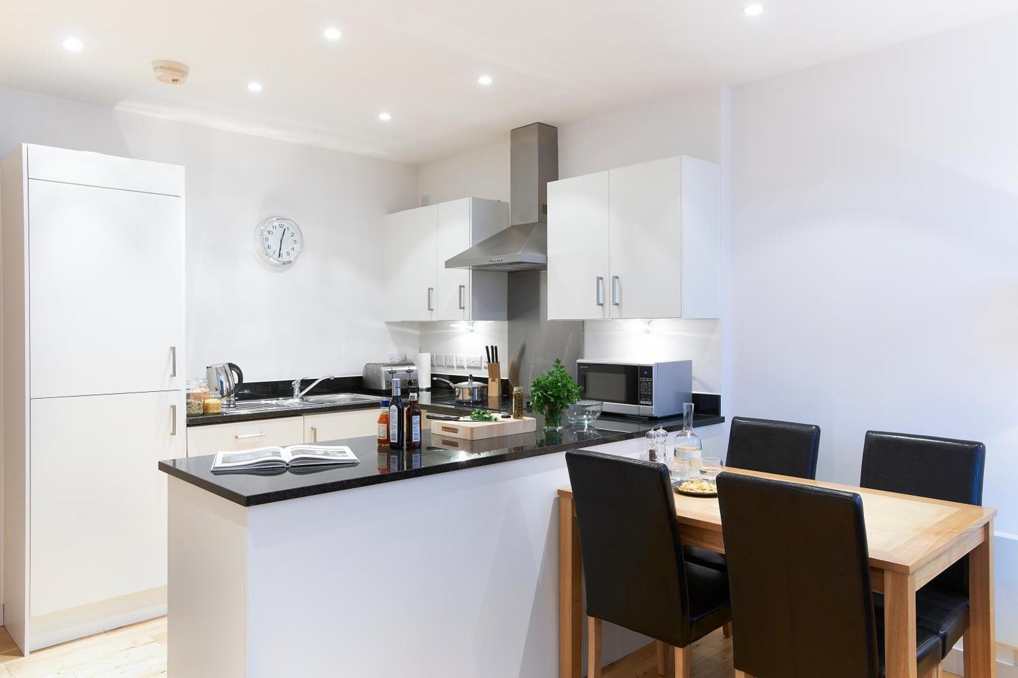 Watford Centre - Luxury Penthouse Apartment Luaran gambar