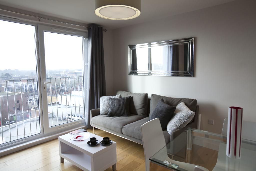 Watford Centre - Luxury Penthouse Apartment Luaran gambar
